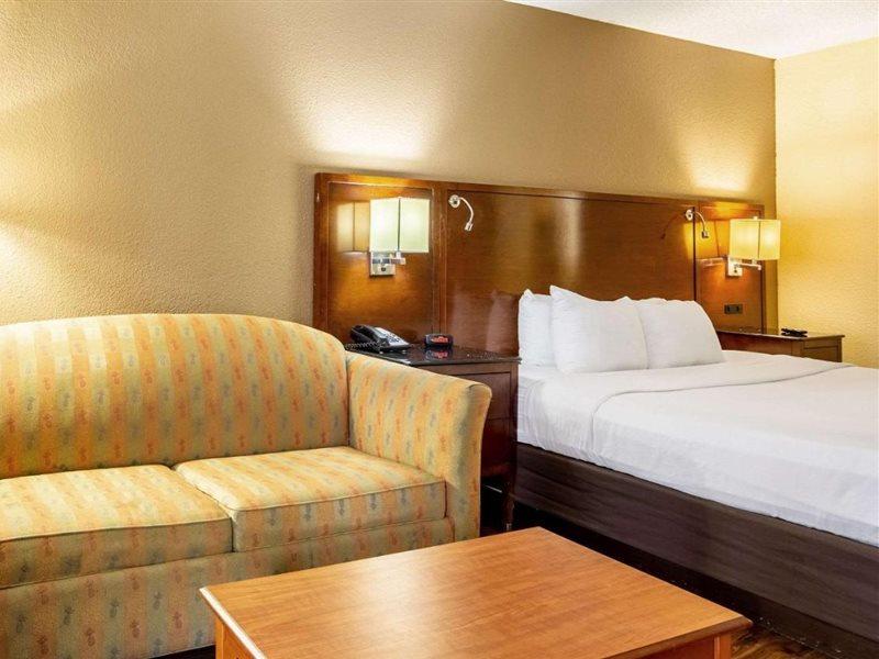 Econo Lodge Naval Station Νόρφολκ Εξωτερικό φωτογραφία